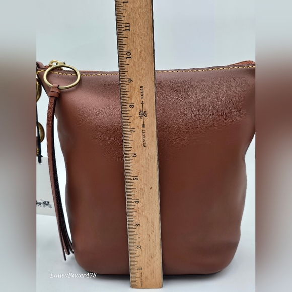 💥NWT💥Coach Glovetanned Leather Archive Duffle 20, Saddle - Picture 12 of 16